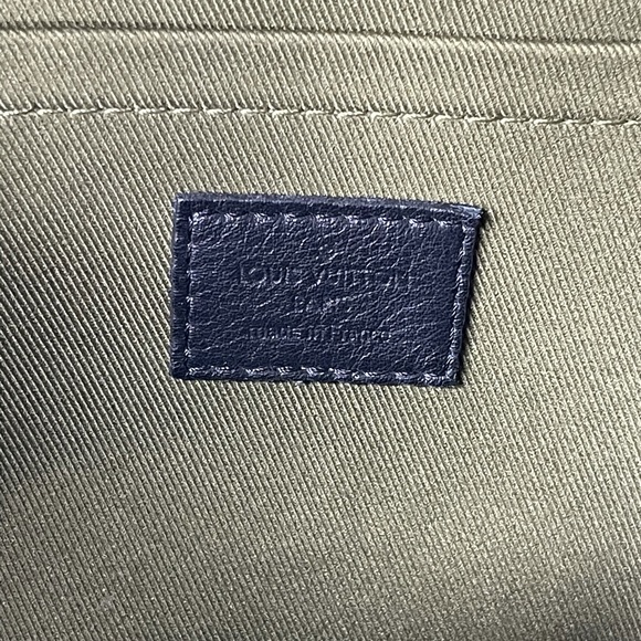 Louis Vuitton Palm Springs Infrarouge PM Backpack - Picture 4 of 16